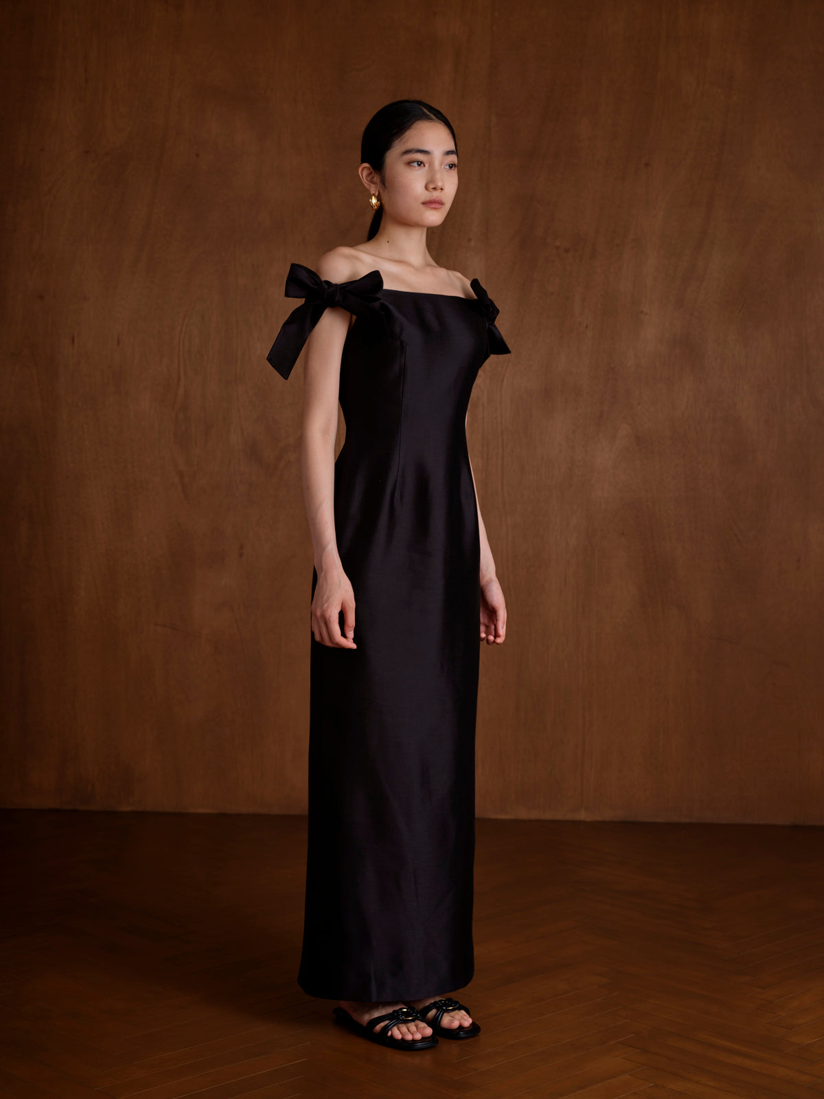 Off-shoulder Bow Dress